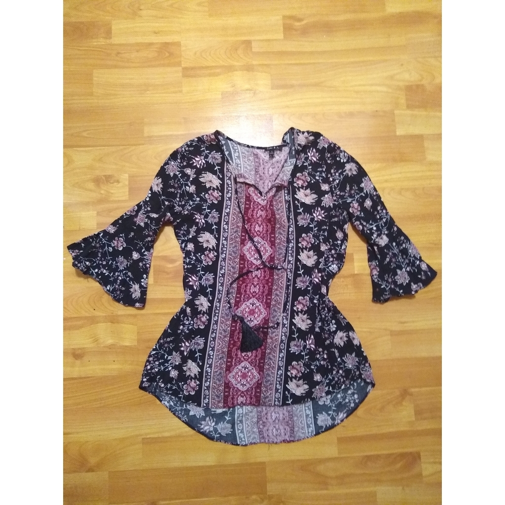 Cato Bell Sleeve Top